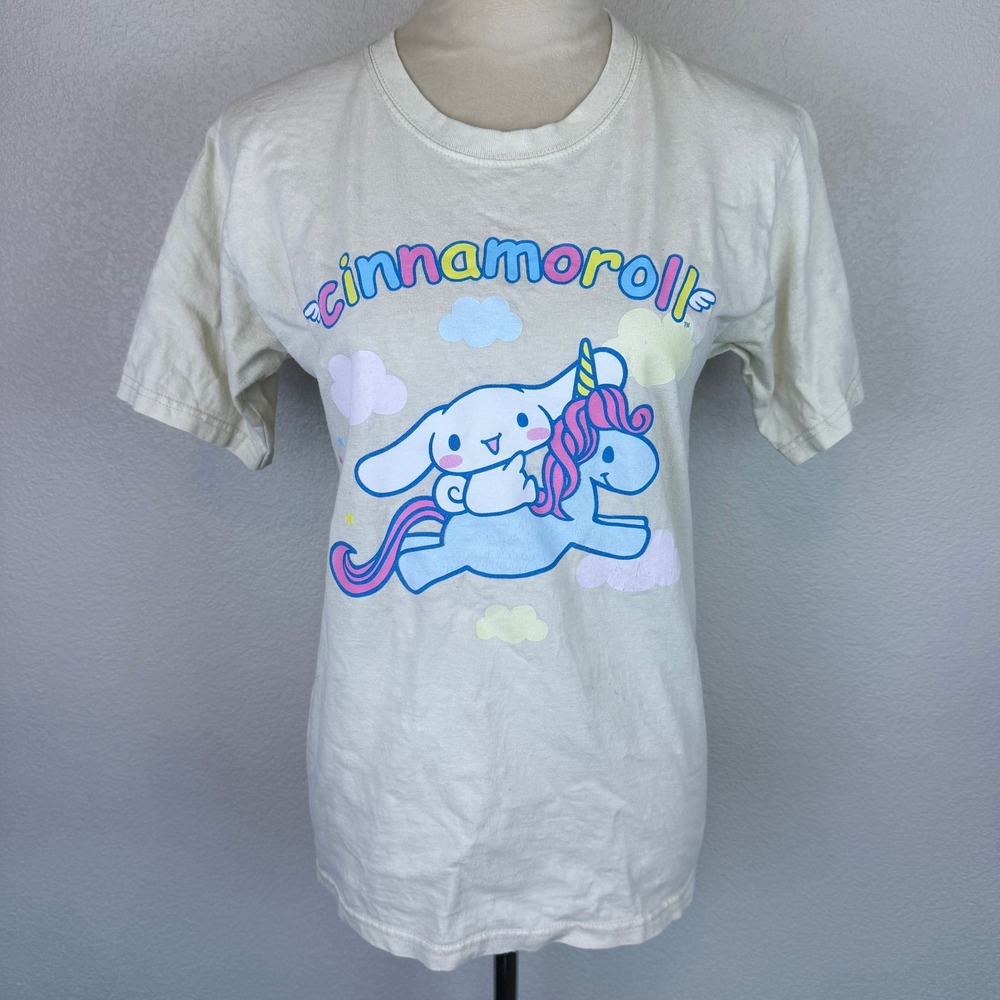 Sanrio Cinnamoroll Unicorn Ride Graphic Tee Cream Cotton Shirt Womens Sz Small
